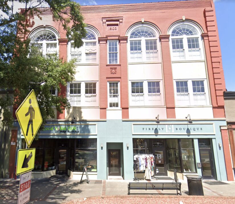 Old downtown Oconee Center building the site of proposed apartment