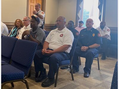 Milledgeville Fire Department chief requesting pay raise for his employees