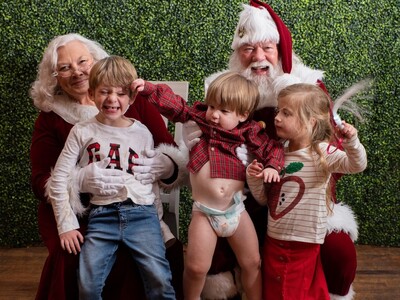 BREAKING NEWS: Really, really epic Santa photo taken in Milledgeville