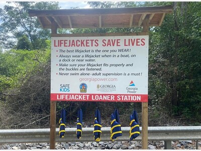 Life jacket  loaner station  makes its Milledgeville debut